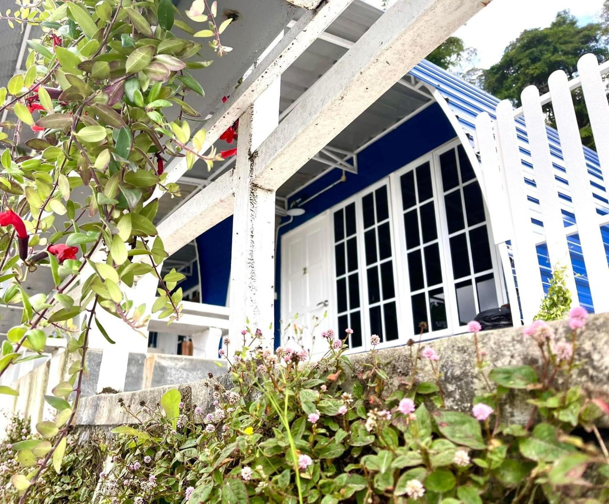 Blue Cabins By Pfordten Cottage Cameron Highlands Buitenkant foto