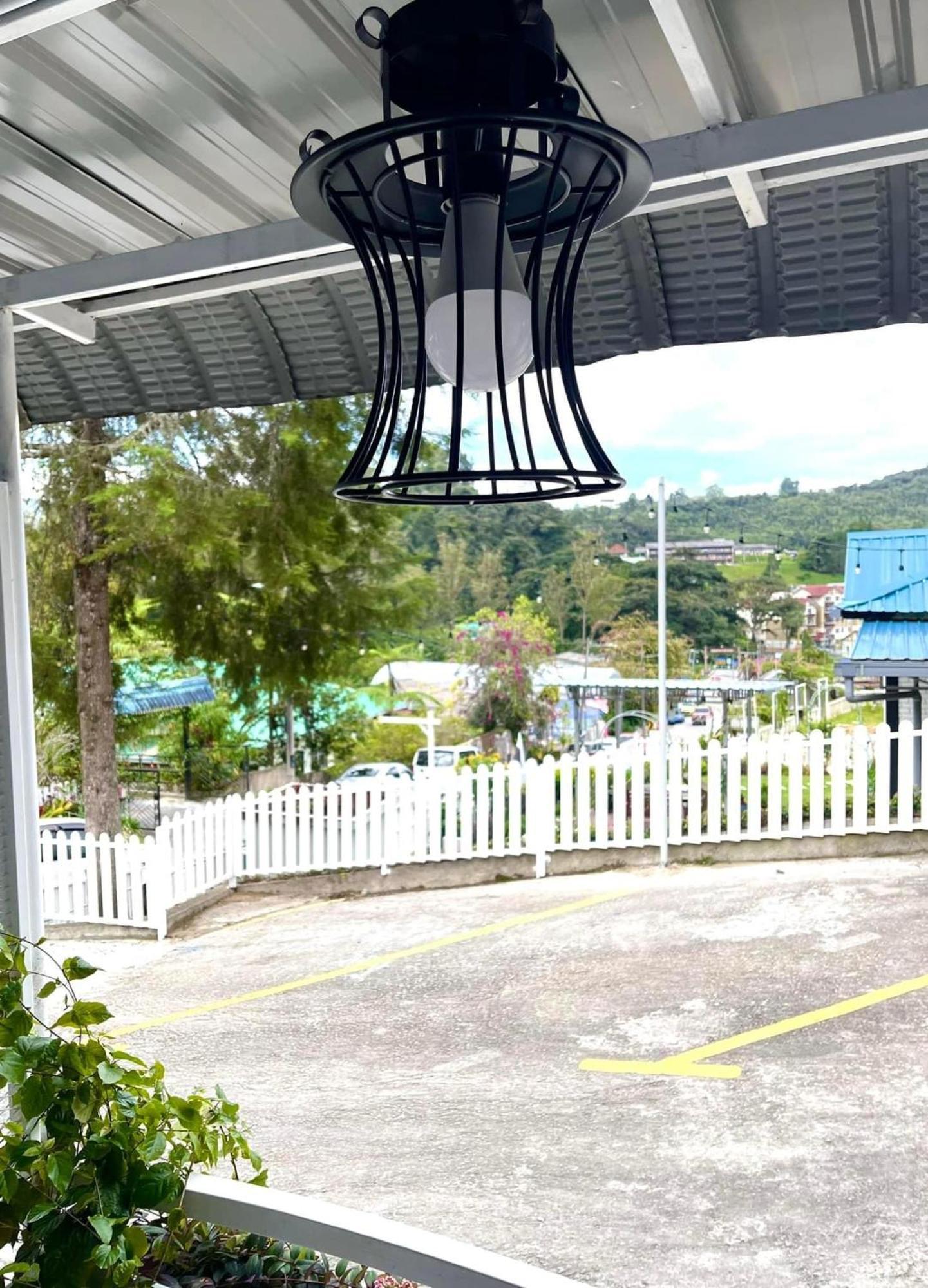 Blue Cabins By Pfordten Cottage Cameron Highlands Buitenkant foto