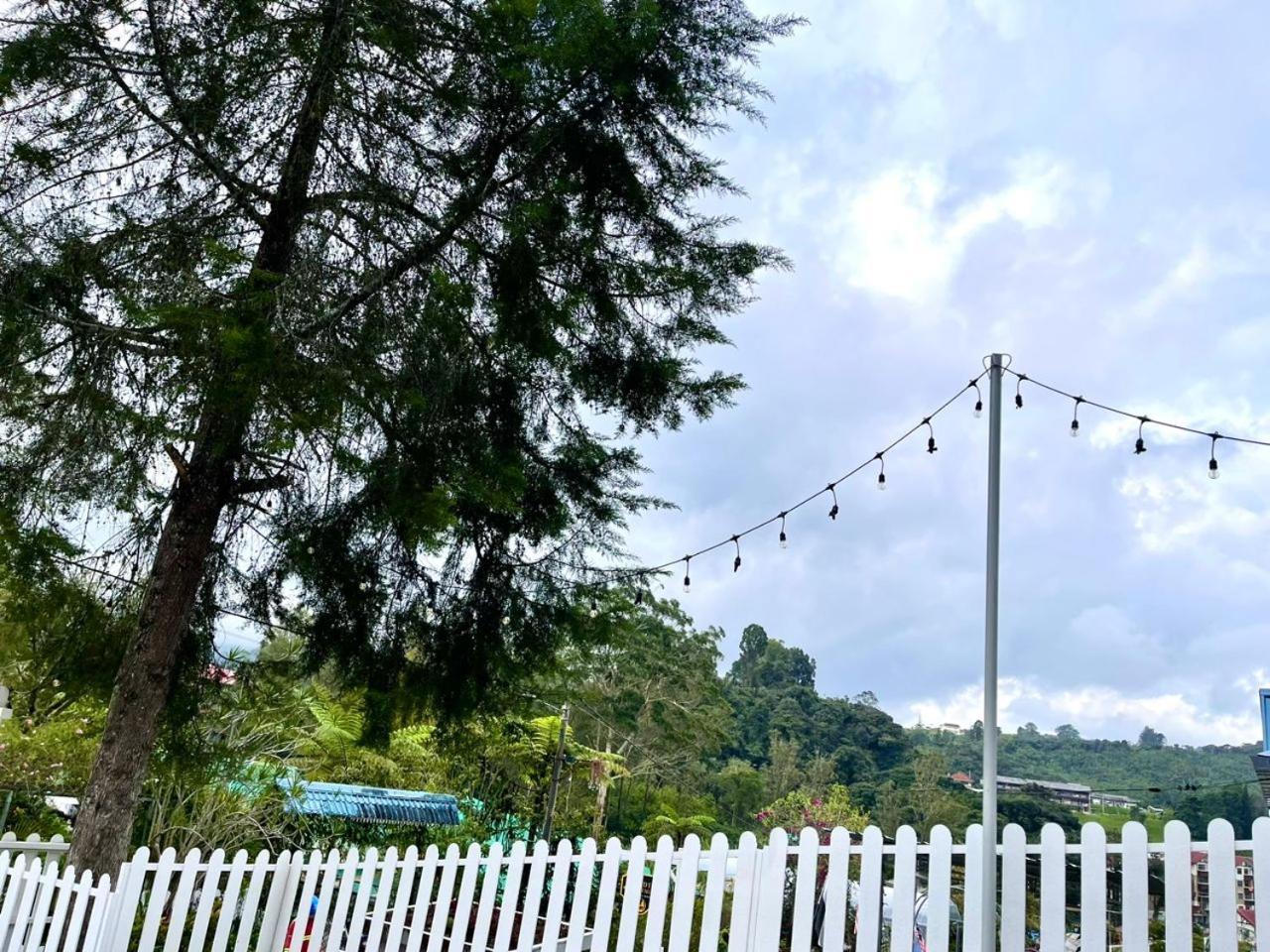 Blue Cabins By Pfordten Cottage Cameron Highlands Buitenkant foto