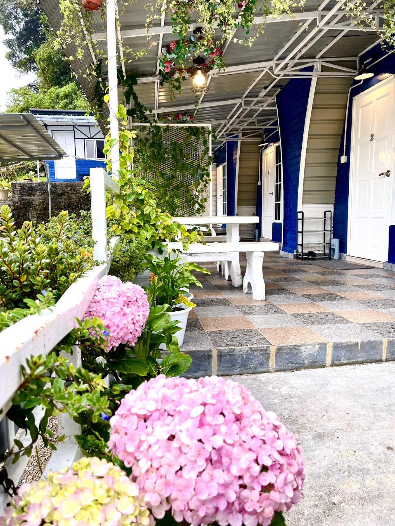 Blue Cabins By Pfordten Cottage Cameron Highlands Buitenkant foto